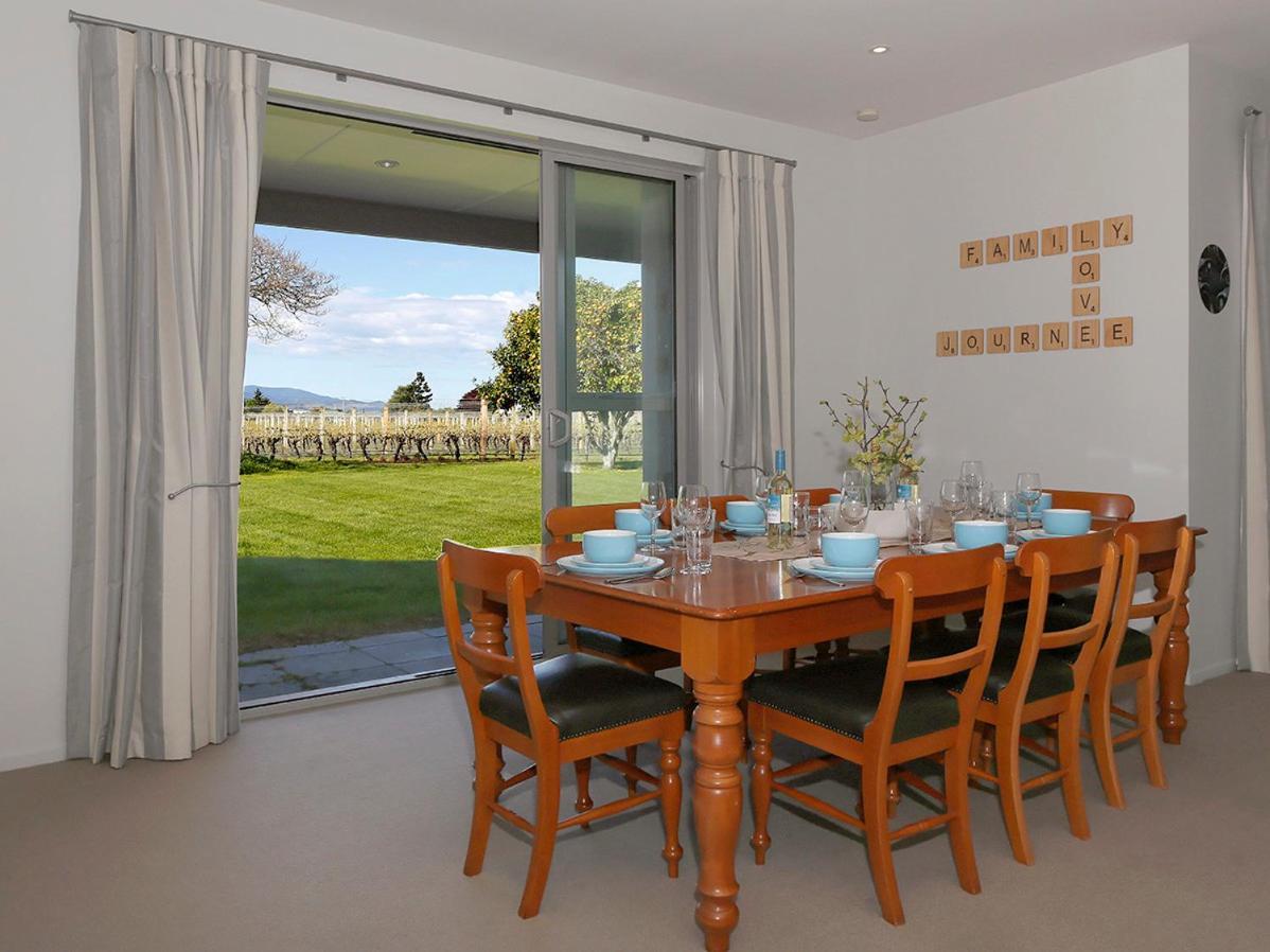 Marlborough Magic - Rapaura Holiday Home Blenheim Zewnętrze zdjęcie